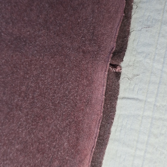 PAIGE "Charlie" V-Neck T-shirt - Picture 8 of 11